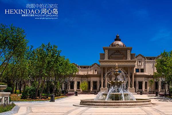 河心島樓盤建筑群攝影圖片